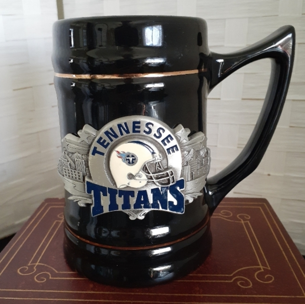 👉TENNESSEE TITANS 3D PEWTER LOGO on BLACK BEER STEIN MUG ~NFL TEAM